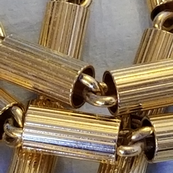 Vintage Circa 1983 Gold Plated Necklace 36" - Picture 7 of 8